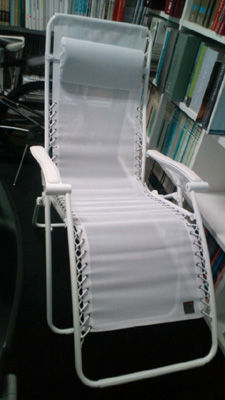 折りたたみ椅子20110823-2